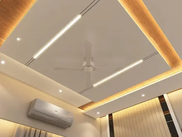 Abgehängte Decke mit indirekter LED-Beleuchtung und Raumteiler